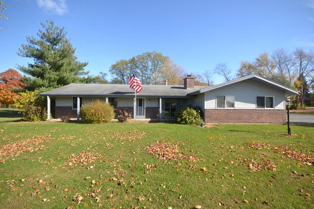 8 Countryview Dr., Yorkville, IL 60560