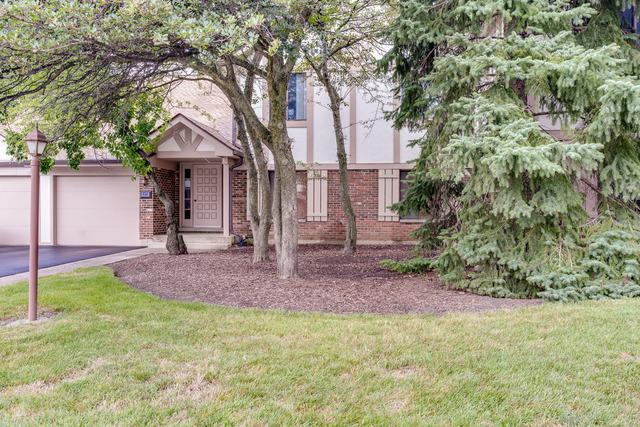 830 Knottingham Dr. #2B, Schaumburg, IL 60193