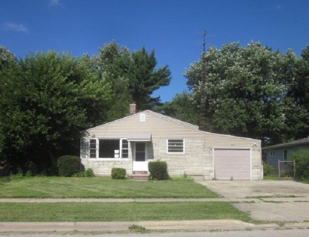 625 S 7th St., Dekalb, IL 60115