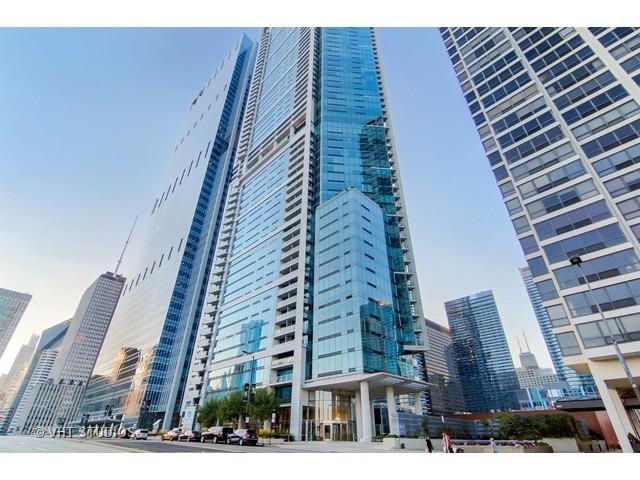 340 E Randolph St. #204, Chicago, IL 60601