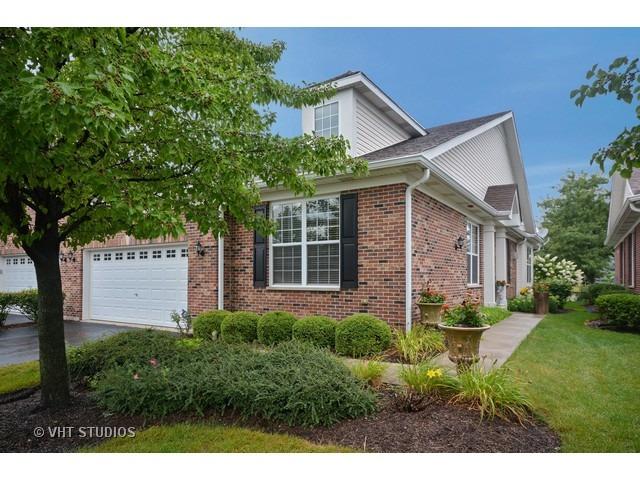 2889 Bond Cir., Naperville, IL 60563