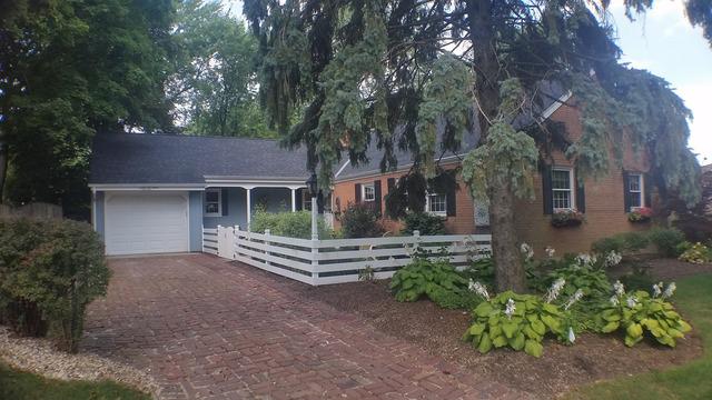 1122 60th Pl., Downers Grove, IL 60516