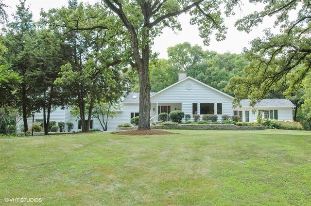 212 Braeburn Rd., Barrington Hills, IL 60010