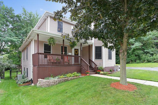 725 East St., Lemont, IL 60439