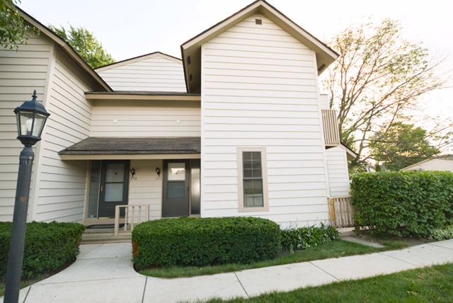 652 Mitchell Ct., Gurnee, IL 60031