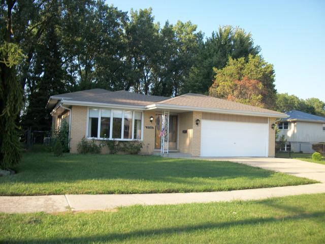 5740 W 99th St., Oak Lawn, IL 60453