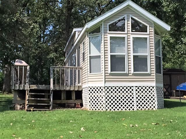 24 Canterbury Tr., Sublette, IL 61367