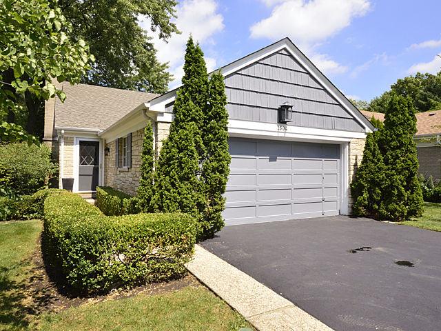 2504 Lake Ave., Wilmette, IL 60091