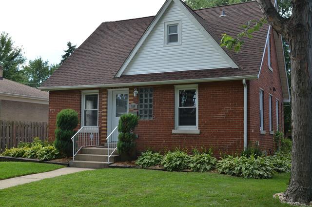 920 8th Ave., La Grange, IL 60525