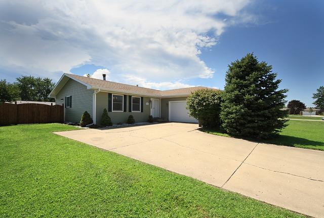 165 W Iroquois St., Coal City, IL 60416