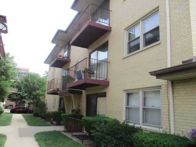 5509 W Higgins Ave. #3B, Chicago, IL 60630