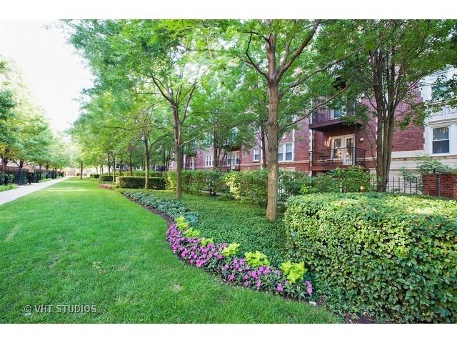 1019 E 46th St. #1N, Chicago, IL 60653