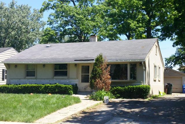 730 Edgar Allen Poe Ln., Mundelein, IL 60060