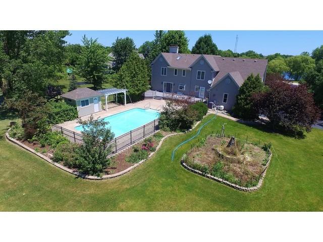 23256 W Lochanora Dr., Hawthorn Woods, IL 60047