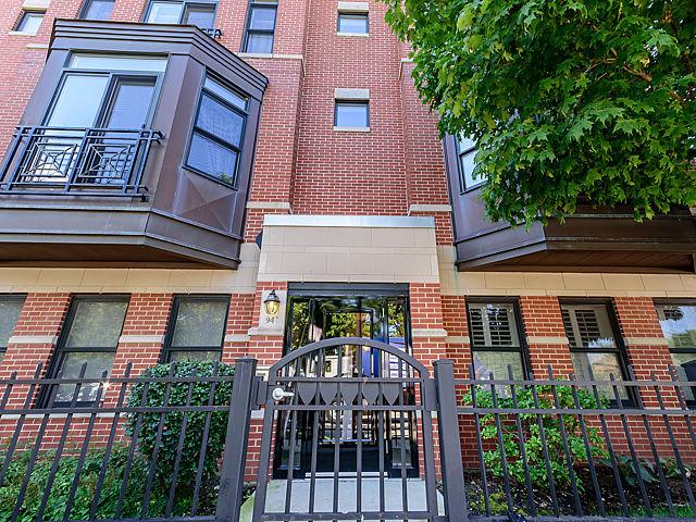 947 W 14th Pl. #3A, Chicago, IL 60608