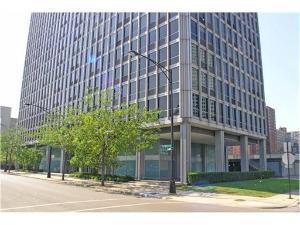 330 W Diversey Pkwy. #602, Chicago, IL 60657