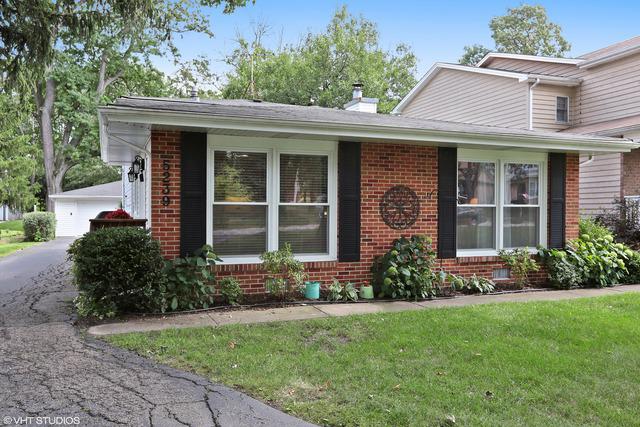 5239 Cumnor Rd., Downers Grove, IL 60515