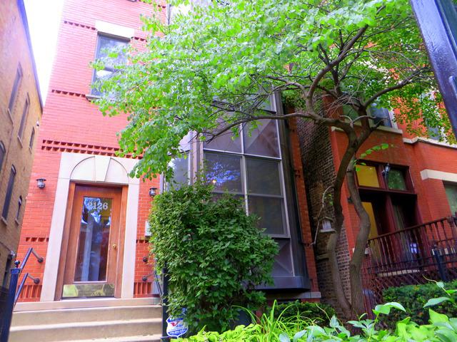2126 W Schiller St. #1, Chicago, IL 60622