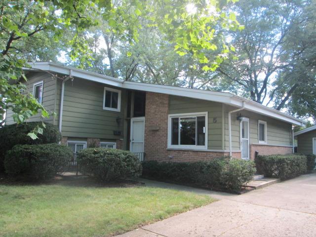 5 Warwick Ct., Park Forest, IL 60466