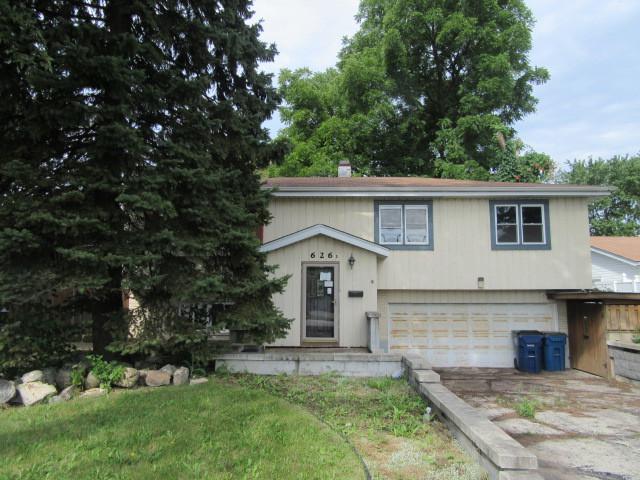 626 S Villa Ave., Addison, IL 60101