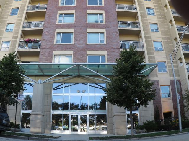 100 N Hermitage Ave. #713, Chicago, IL 60612