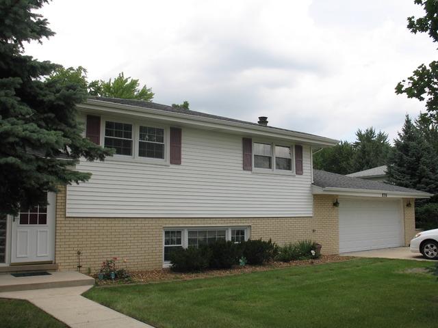 8716 W 97th St., Palos Hills, IL 60465