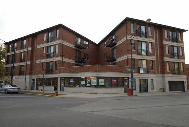 838 N Racine Ave. #402, Chicago, IL 60642