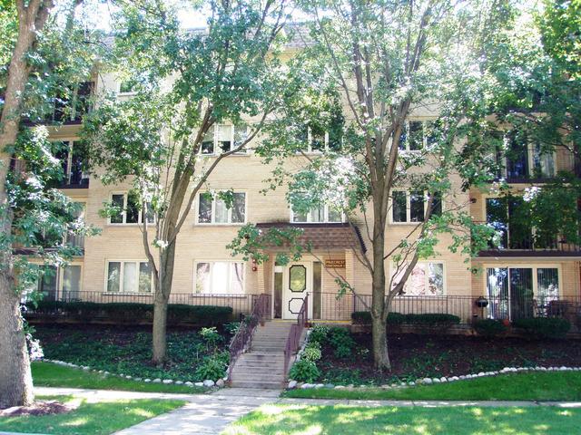 225 E Wing St. #403, Arlington Heights, IL 60004