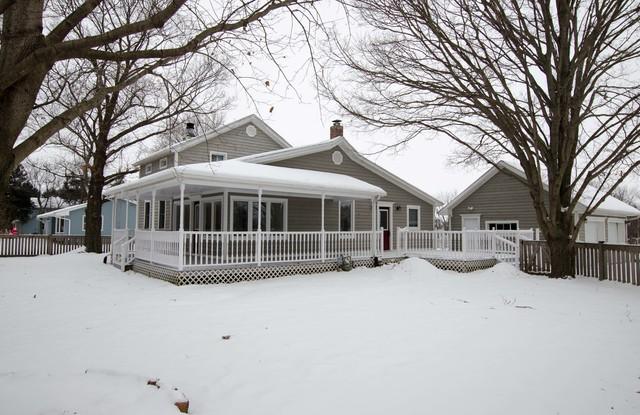 16469 Galena Rd., Plano, IL 60545