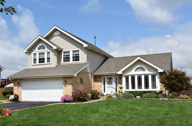 8244 Brickstone Dr., Frankfort, IL 60423