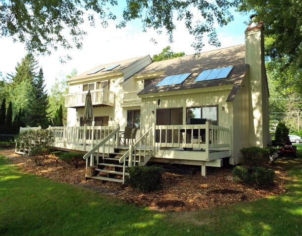 2514 Orchard Beach Rd., Mchenry, IL 60050