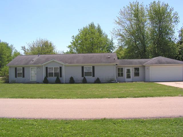 300 W Washington St., Dover, IL 61323