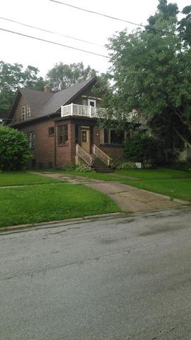 93 Elmhurst St., Crystal Lake, IL 60014
