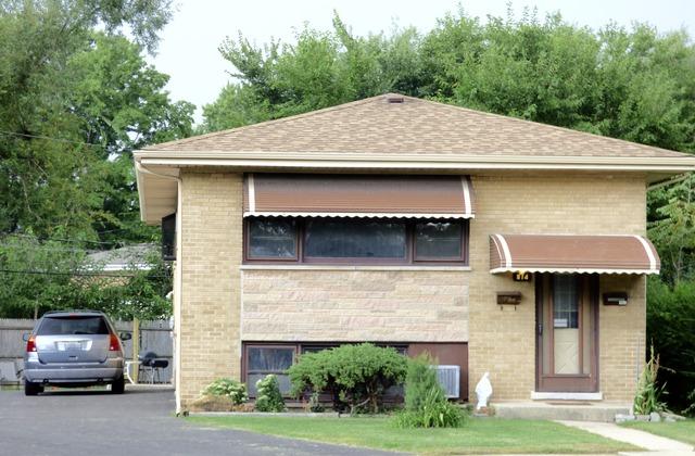614 N Lullo Dr., Addison, IL 60101