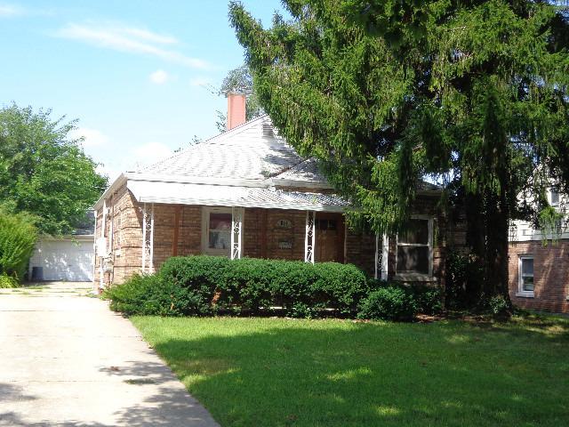 616 S 8th Ave., La Grange, IL 60525