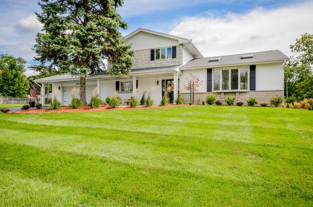 8S455 Boundary Hill Rd., Naperville, IL 60565