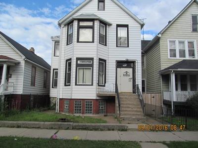 7410 S Evans Ave., Chicago, IL 60619