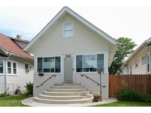 2707 N Neva Ave., Chicago, IL 60707