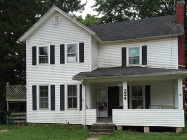 224 E Steward St., Plano, IL 60545