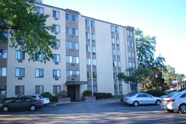 9745 S Karlov Ave. #404, Oak Lawn, IL 60453