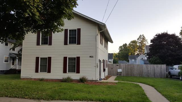 921 Market St., Dekalb, IL 60115