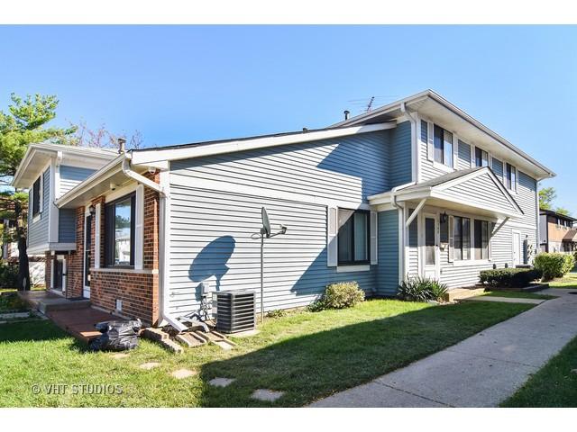1385 Sacramento Dr., Hanover Park, IL 60133
