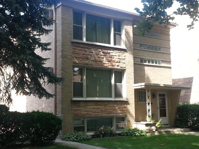 5806 N Campbell Ave., Chicago, IL 60659