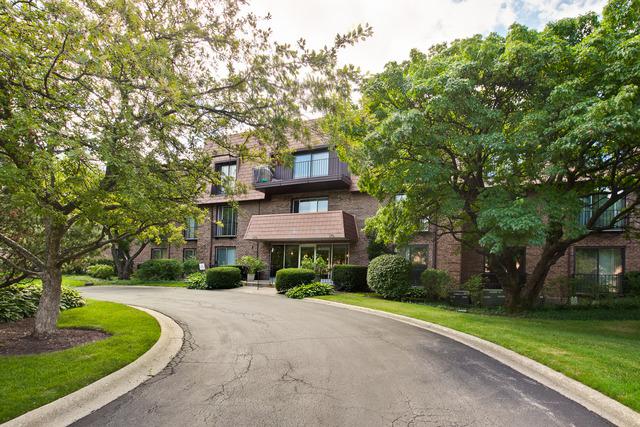 4000 Dundee Rd. #208, Northbrook, IL 60062