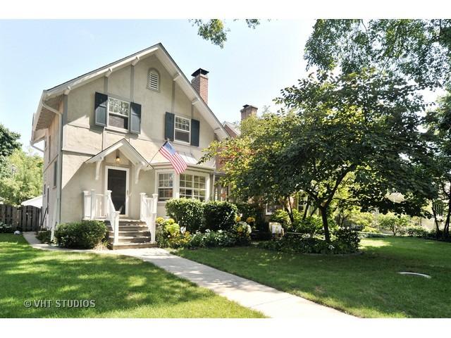 2221 Lincolnwood Dr., Evanston, IL 60201