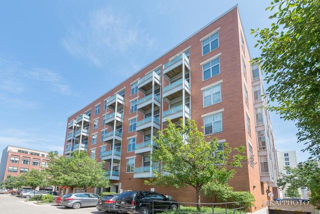 939 W Madison St. #207, Chicago, IL 60607