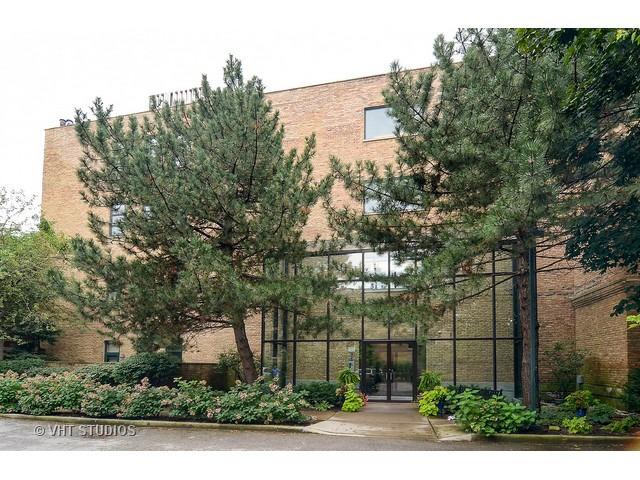 2100 N Racine Ave. #3H, Chicago, IL 60614