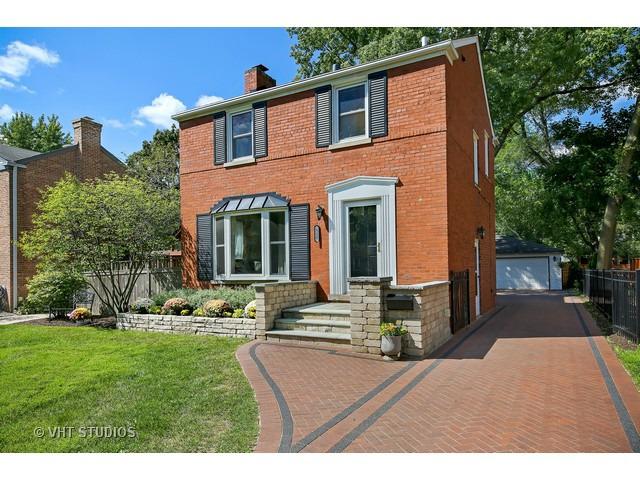 522 S 10th Ave., La Grange, IL 60525