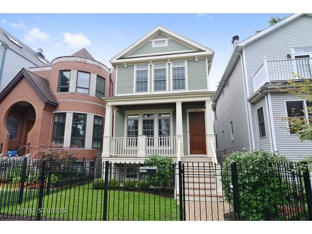 1825 W Barry Ave., Chicago, IL 60657