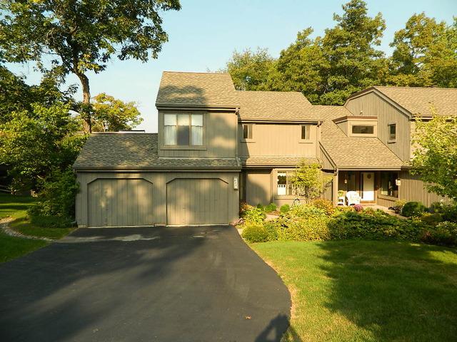 688 N Old Barn Rd., Lake Barrington, IL 60010
